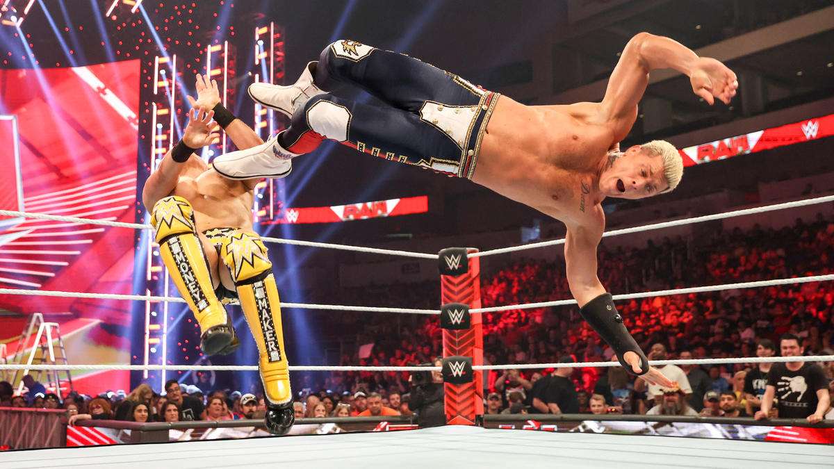 相比之下 相比之下